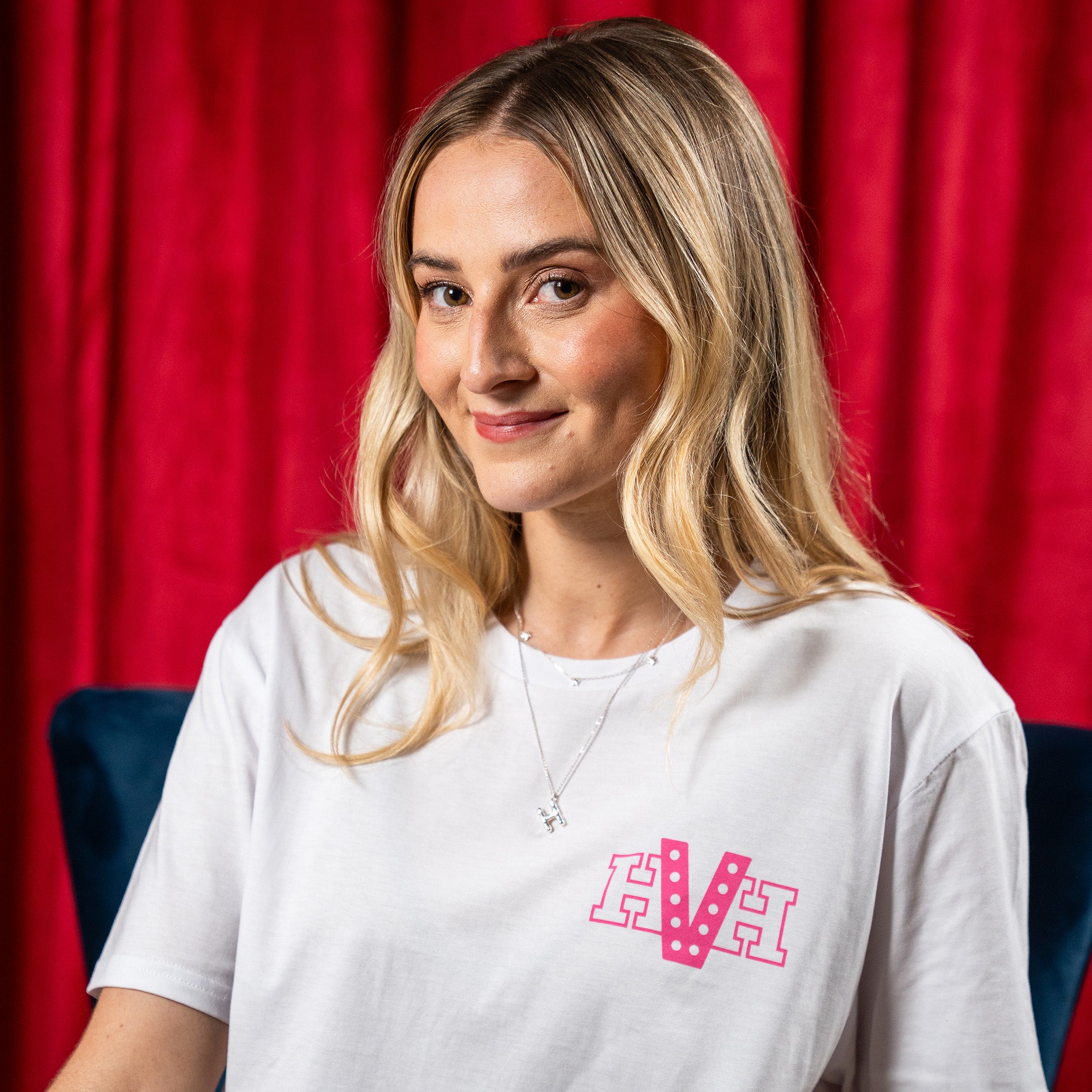 How Very Hannah Tour Tee